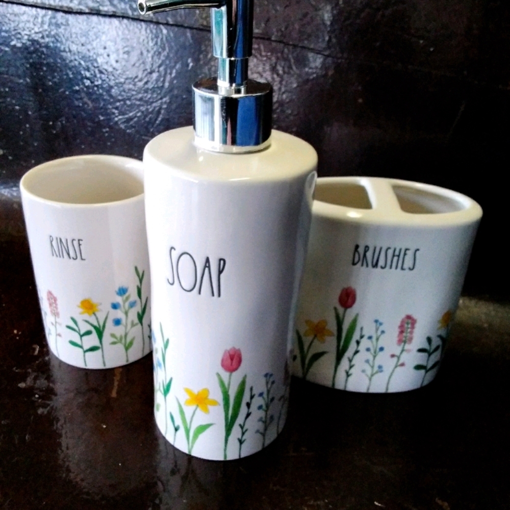Rae Dunn Bathroom Bundle: BRUSHES & …